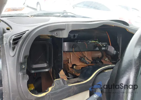 2005 Saab 9-3 Arc z USA, uszkodzony, nr VIN YS3FD79Y256005326